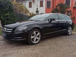 Nero Usata 2014 Mercedes CLS250 Shooting Brake Station wagon | 13.000 €