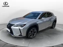 Usata 2019 Lexus UX SUV | 20.200 € (Ottimo prezzo)