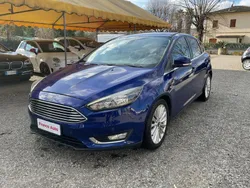 Blu Usata 2015 Ford Focus Titanium X Tre volumi | 7500 € (Buon prezzo)