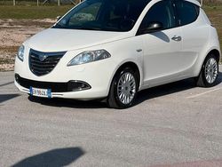 Bianco Usata 2012 Lancia Ypsilon Due volumi | 6300 € (Molto cara)
