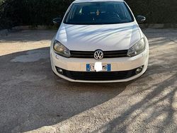Bianco Usata 2012 VW Golf VI Tre volumi | 5999 € (Ottimo prezzo)