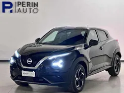 Sleek silver Nuova 2024 Nissan Juke N-Connecta SUV | 20.990 € (Cara)