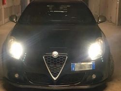 Usata 2010 Alfa Romeo Giulietta Due volumi | 6000 € (Molto cara)