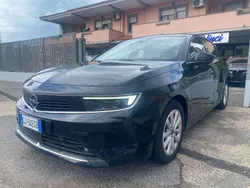 Nero Usata 2022 Opel Astra Edition Tre volumi | 17.900 € (Buon prezzo)