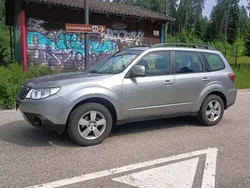 Grigio Usata 2009 Subaru Forester SUV | 11.500 € (Molto cara)
