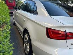 Usata 2015 Audi A3 Ambiente Tre volumi | 10.000 € (Buon prezzo)