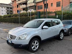 Grigio Usata 2008 Nissan Qashqai Tekna SUV | 4300 € (Buon prezzo)