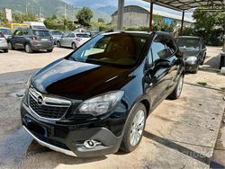 Nero Usata 2015 Opel Mokka Cosmo SUV | 7999 € (Cara)
