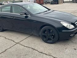 Usata 2009 Mercedes CLS320 Tre volumi | 11.200 € (Cara)