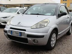 Argento metallizzato Usata 2007 Citroën C3 Pluriel Exclusive Cabrio | 1900 € (Buon prezzo)