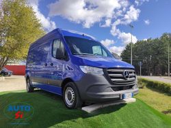 Blu/azzurro Usata 2021 Mercedes Sprinter Furgone | 17.950 € (Cara)