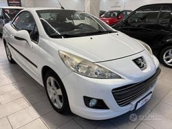 Bianco Usata 2011 Peugeot 207 CC Cabrio | 3799 € (Buon prezzo)