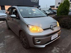 Argento Usata 2017 VW up! Highline Due volumi | 8990 € (Ottimo prezzo)