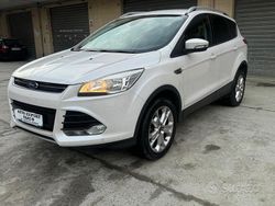Bianco Usata 2015 Ford Kuga Titanium SUV | 8999 € (Buon prezzo)