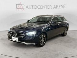 Blu Usata 2021 Mercedes E300 Business Station wagon | 33.800 € (Cara)