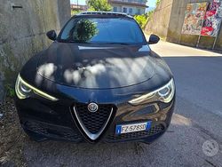 Nero Usata 2019 Alfa Romeo Stelvio SUV | 20.000 € (Buon prezzo)
