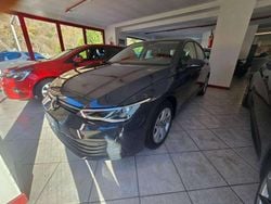 Gray Usata 2021 VW Golf VIII Style Tre volumi | 24.400 € (Buon prezzo)