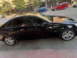 Usata 2011 Mercedes C200 Classic Tre volumi | 8500 € (Buon prezzo)