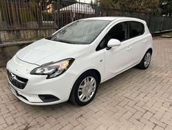 Bianco Usata 2017 Opel Corsa Tre volumi | 4400 € (Ottimo prezzo)