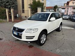 Bianco Usata 2007 VW Touareg SUV | 7500 € (Buon prezzo)