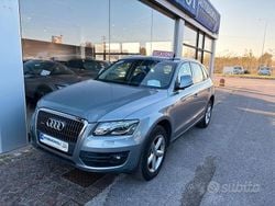Grigio Usata 2012 Audi Q5 Advanced Plus SUV | 11.900 € (Buon prezzo)