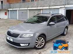 Grigio scuro Usata 2013 Skoda Octavia Elegance Station wagon | 7500 € (Ottimo prezzo)
