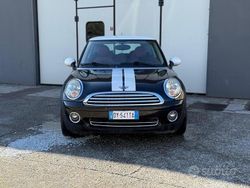 Nero Usata 2009 Mini ONE Due volumi | 6300 € (Molto cara)