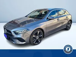 Grigio metallizzato Usata 2024 Mercedes A180 Advanced Plus Tre volumi | 33.100 € (Buon prezzo)