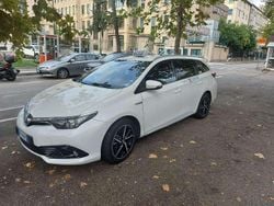 Bianco Usata 2018 Toyota Auris Hybrid Style Station wagon | 10.000 €