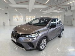 Grigio Usata 2021 Renault Captur Business SUV | 15.250 € (Ottimo prezzo)
