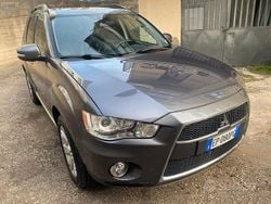Grigio Usata 2012 Mitsubishi Outlander Instyle SUV | 11.500 € (Cara)