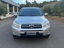 Grigio Usata 2009 Toyota RAV4 SUV | 7500 € (Buon prezzo)