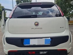 Bianco Usata 2011 Abarth Punto Evo Due volumi | 10.000 € (Buon prezzo)
