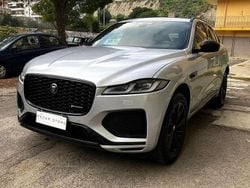 Hakuba silver Usata 2022 Jaguar F-Pace SE SUV | 39.900 € (Buon prezzo)