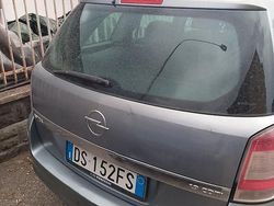 Usata 2009 Opel Astra Station wagon | 1500 € (Ottimo prezzo)