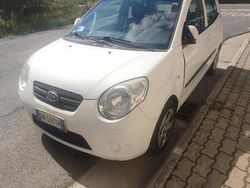 Bianco Usata 2008 Kia Picanto Due volumi | 1000 € (Super prezzo)