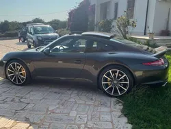 Porsche 911 Carrera