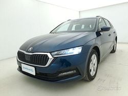 Blu Usata 2023 Skoda Octavia Executive Station wagon | 18.490 € (Ottimo prezzo)