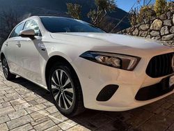 Bianco Usata 2020 Mercedes A250 Business Tre volumi | 25.000 € (Molto cara)
