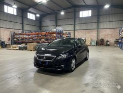 Nero Usata 2020 Peugeot 308 GT-line Tre volumi | 12.500 €