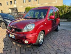 Rosso Usata 2006 Renault Kangoo Tre volumi | 5200 €
