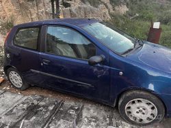 Blu Usata 2007 Fiat Punto Due volumi | 300 € (Super prezzo)