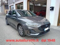 Grigio Usata 2022 Ford Focus ST-Line Tre volumi | 17.800 € (Ottimo prezzo)