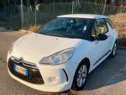 Bianco Usata 2014 DS Automobiles DS3 Chic Due volumi | 6900 € (Buon prezzo)