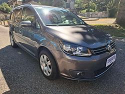 Grigio Usata 2014 VW Touran Comfortline Monovolume | 8900 € (Buon prezzo)