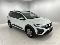 Bianco ghiaccio Usata 2023 Dacia Jogger Expression Monovolume | 16.900 € (Buon prezzo)