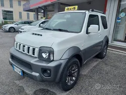 Bianco pastello Usata 2018 Suzuki Jimny SUV | 22.800 € (Buon prezzo)