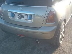 Marrone Usata 2011 Mini Cooper Due volumi | 4000 €
