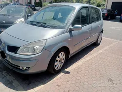 Usata 2007 Renault Scénic II Monovolume | 1300 € (Buon prezzo)