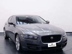 Grigio Usata 2015 Jaguar XE Pure Tre volumi | 12.950 €
